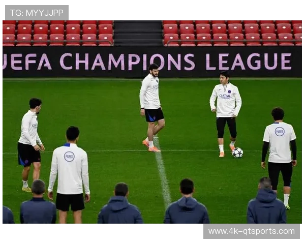 巴黎圣日耳曼青年队调兵，欧冠名单调整引关注